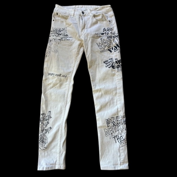 Young and Reckless white printed skinny jeans size 30 good condition - Picture 1 of 13